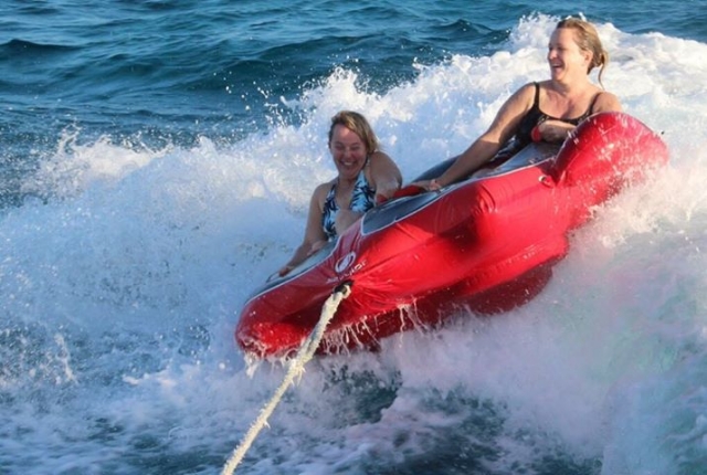 dievrsion en el agua